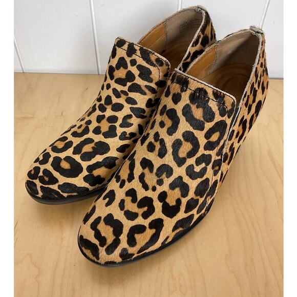 Aetrex Delaney Weatherproof Cheetah Print Heeled Ankle Booties Size 6.5 - Picture 5 of 7